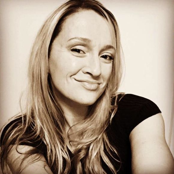 Meet your Posher, Christina - Picture 1 of 1